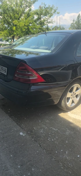 Обява за продажба на Mercedes-Benz C 200 ~4 000 лв. - изображение 2