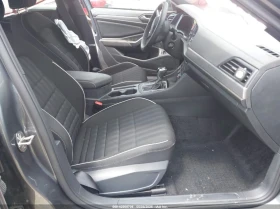 VW Jetta 1.5L I-4 DI, DOHC, VVT, TURBO, 158HP Front Wheel | Mobile.bg    10