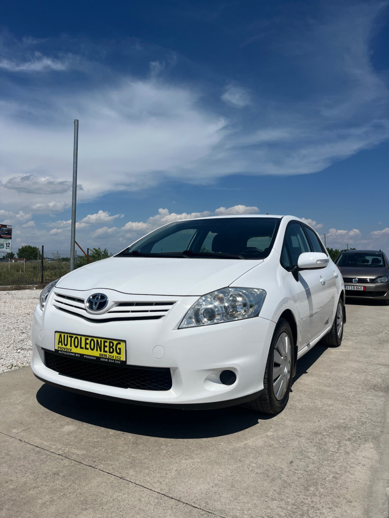 Toyota Auris 1.4 VVT-i , снимка 3 - Автомобили и джипове - 46101286