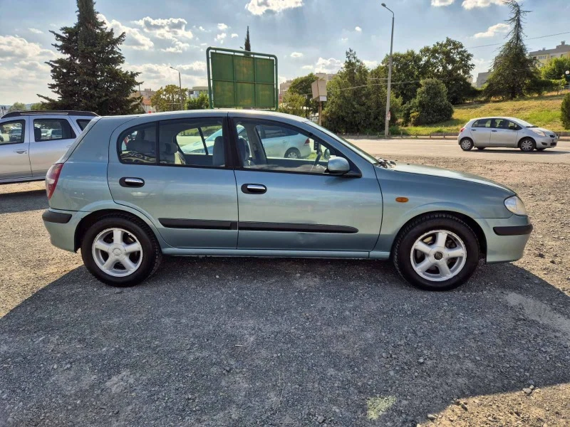 Nissan Almera 2.2d, снимка 6 - Автомобили и джипове - 46735441