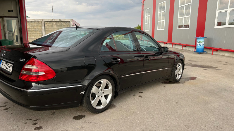 Mercedes-Benz E 270 AVANTGARDE, снимка 7 - Автомобили и джипове - 47058385