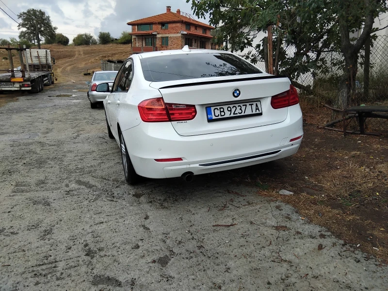 BMW 320, снимка 5 - Автомобили и джипове - 47879730