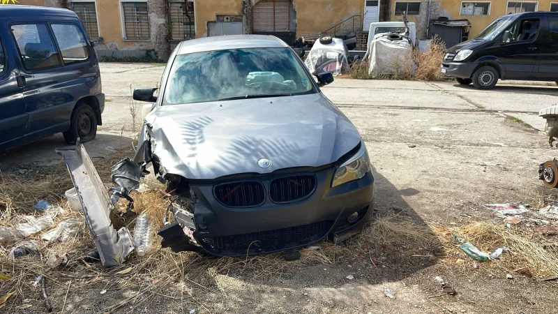 BMW 525, снимка 1 - Автомобили и джипове - 47216842