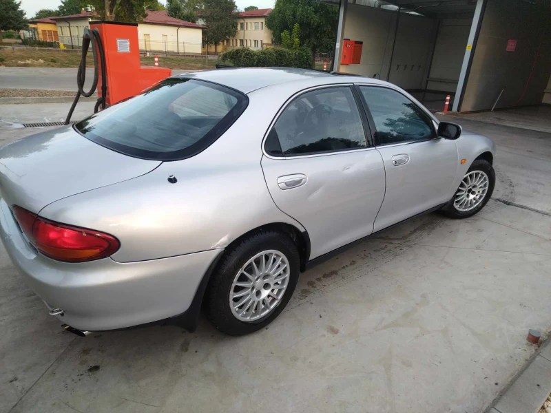 Mazda Xedos, снимка 4 - Автомобили и джипове - 48040829