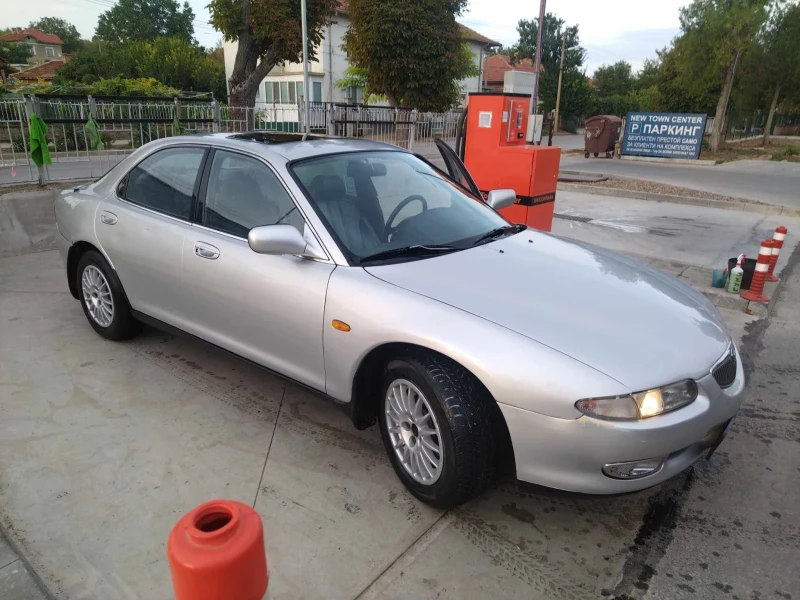 Mazda Xedos, снимка 2 - Автомобили и джипове - 48040829