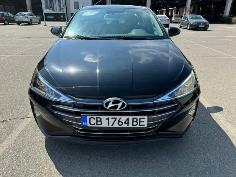 Hyundai Elantra 2.0i, снимка 3 - Автомобили и джипове - 47588481