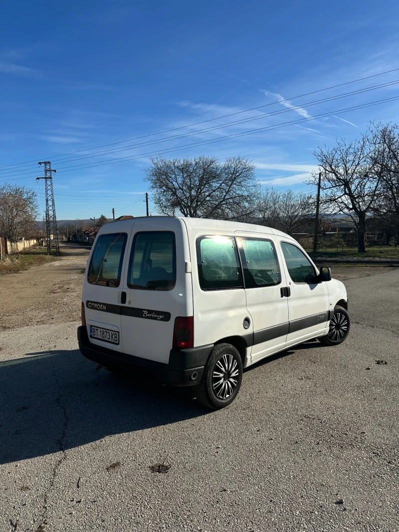 Citroen Berlingo 1.4 i с газ, снимка 4 - Автомобили и джипове - 48408629