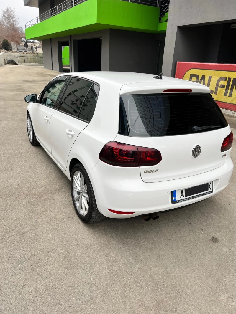 VW Golf, снимка 4 - Автомобили и джипове - 49162032