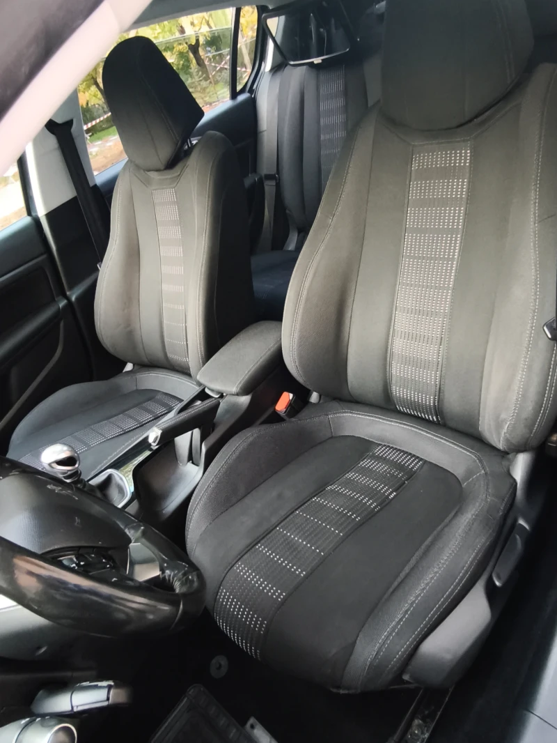 Peugeot 308 1.6 HDI, снимка 9 - Автомобили и джипове - 52597801