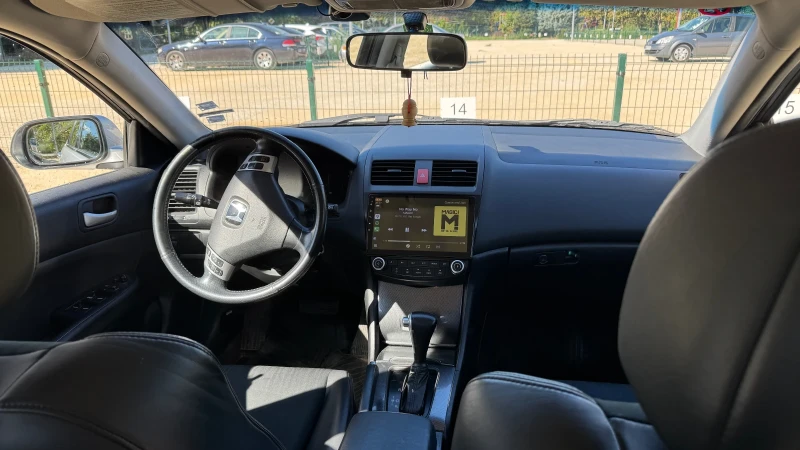 Honda Accord, снимка 9 - Автомобили и джипове - 52158395