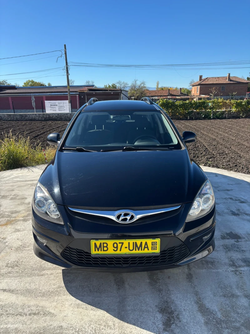 Hyundai I30 1.6 Crdi, снимка 2 - Автомобили и джипове - 52555446