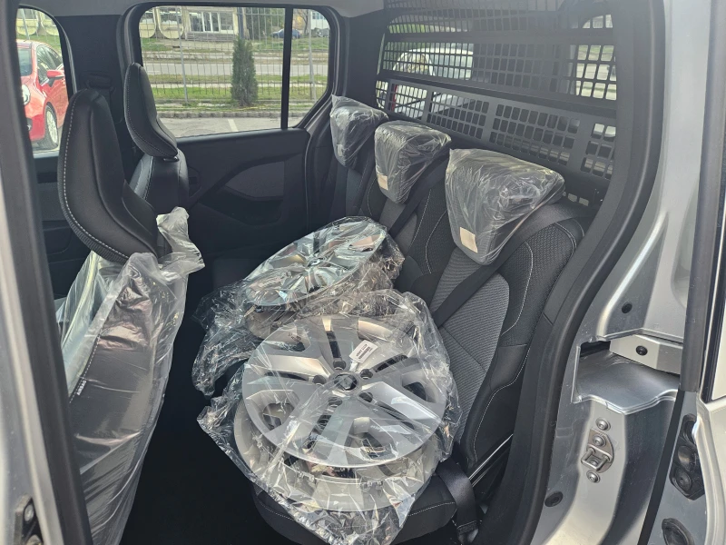 Renault Kangoo 1.3Tce (130 Hp) AT7/LONG/N1/HOB!!!Гаранция!!!, снимка 15 - Автомобили и джипове - 52249083