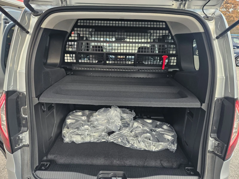 Renault Kangoo 1.3Tce (130 Hp) AT7/LONG/N1/HOB!!!Гаранция!!!, снимка 16 - Автомобили и джипове - 52249083