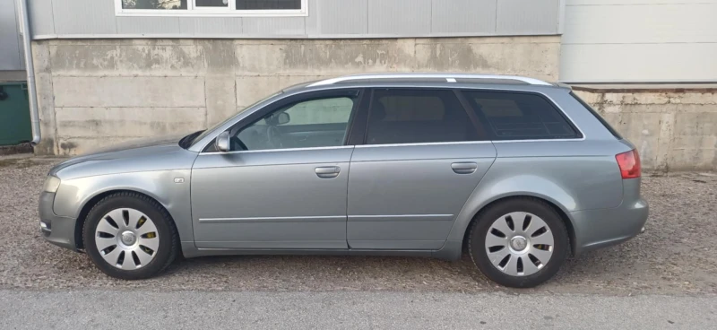 Audi A4 АВАНТ, снимка 3 - Автомобили и джипове - 52367357