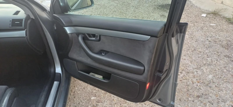 Audi A4 АВАНТ, снимка 12 - Автомобили и джипове - 52367357