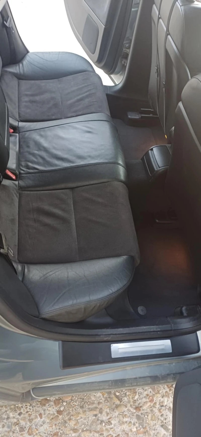 Audi A4 АВАНТ, снимка 7 - Автомобили и джипове - 52367357