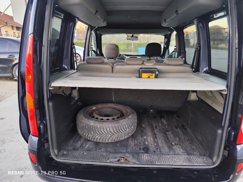 Renault Kangoo 1.5 dci, снимка 12 - Автомобили и джипове - 52837331