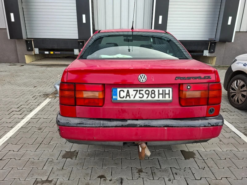 VW Passat 1.8 бензин, снимка 2 - Автомобили и джипове - 53101921