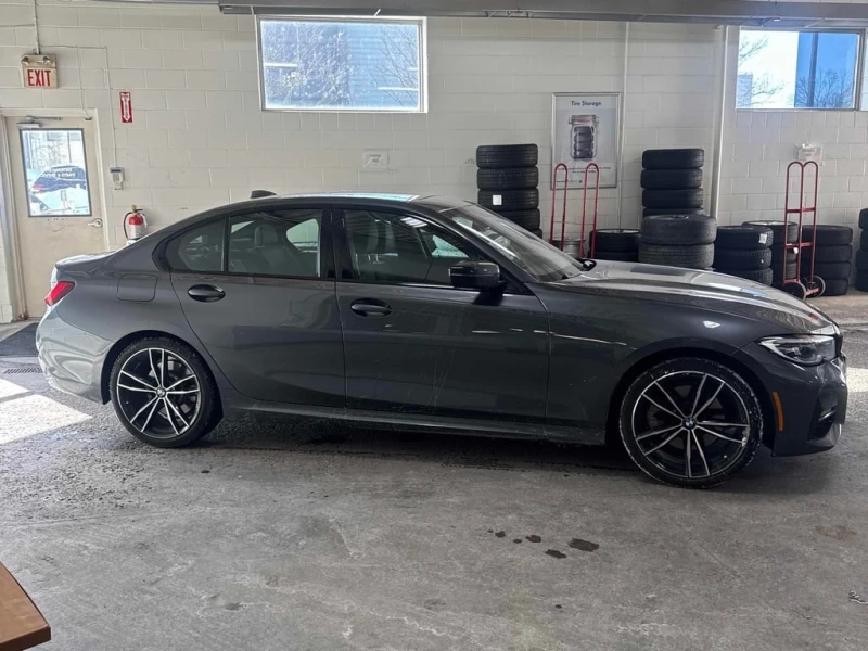 BMW 330 /xDrive / CARFAX/ М ПАКЕТ / DISTRONIC, снимка 3 - Автомобили и джипове - 53297277