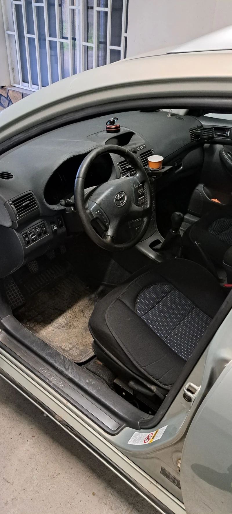 Toyota Avensis, снимка 4 - Автомобили и джипове - 53571469