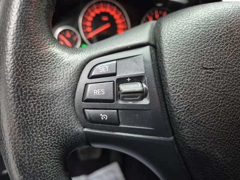 BMW 320, снимка 7 - Автомобили и джипове - 52474621