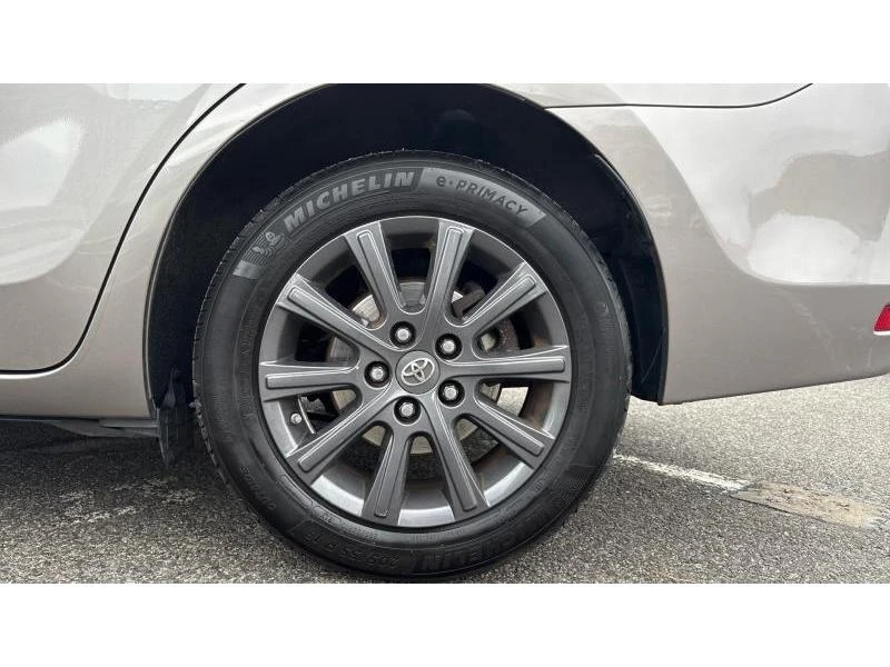 Toyota Corolla SDN 1.6P CVT EXECUTIVE, снимка 16 - Автомобили и джипове - 53275809