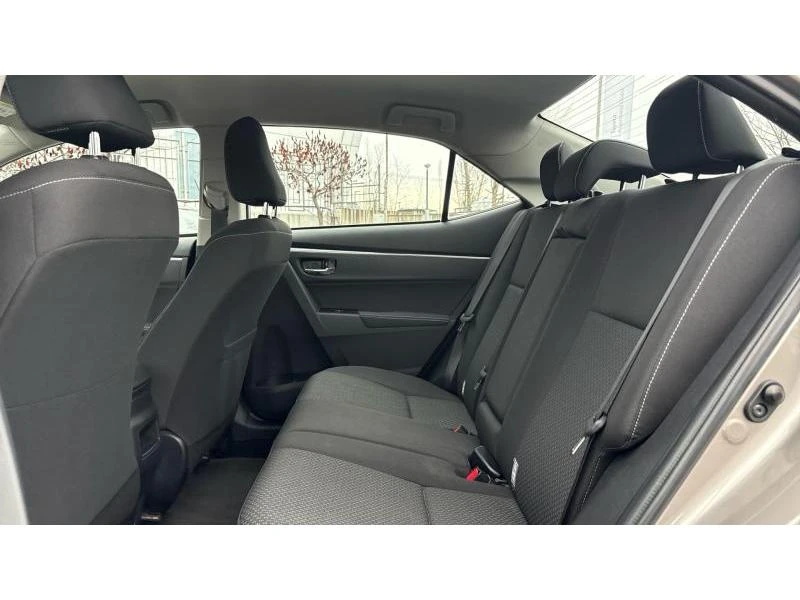 Toyota Corolla SDN 1.6P CVT EXECUTIVE, снимка 11 - Автомобили и джипове - 53275809