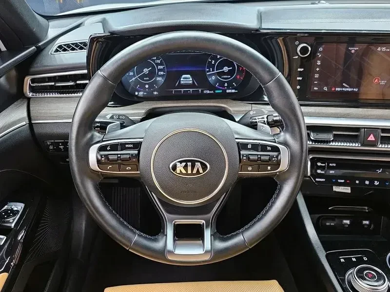 Kia K5 * 3Rd Generation * 2.0 * Noblesse, снимка 6 - Автомобили и джипове - 55058109