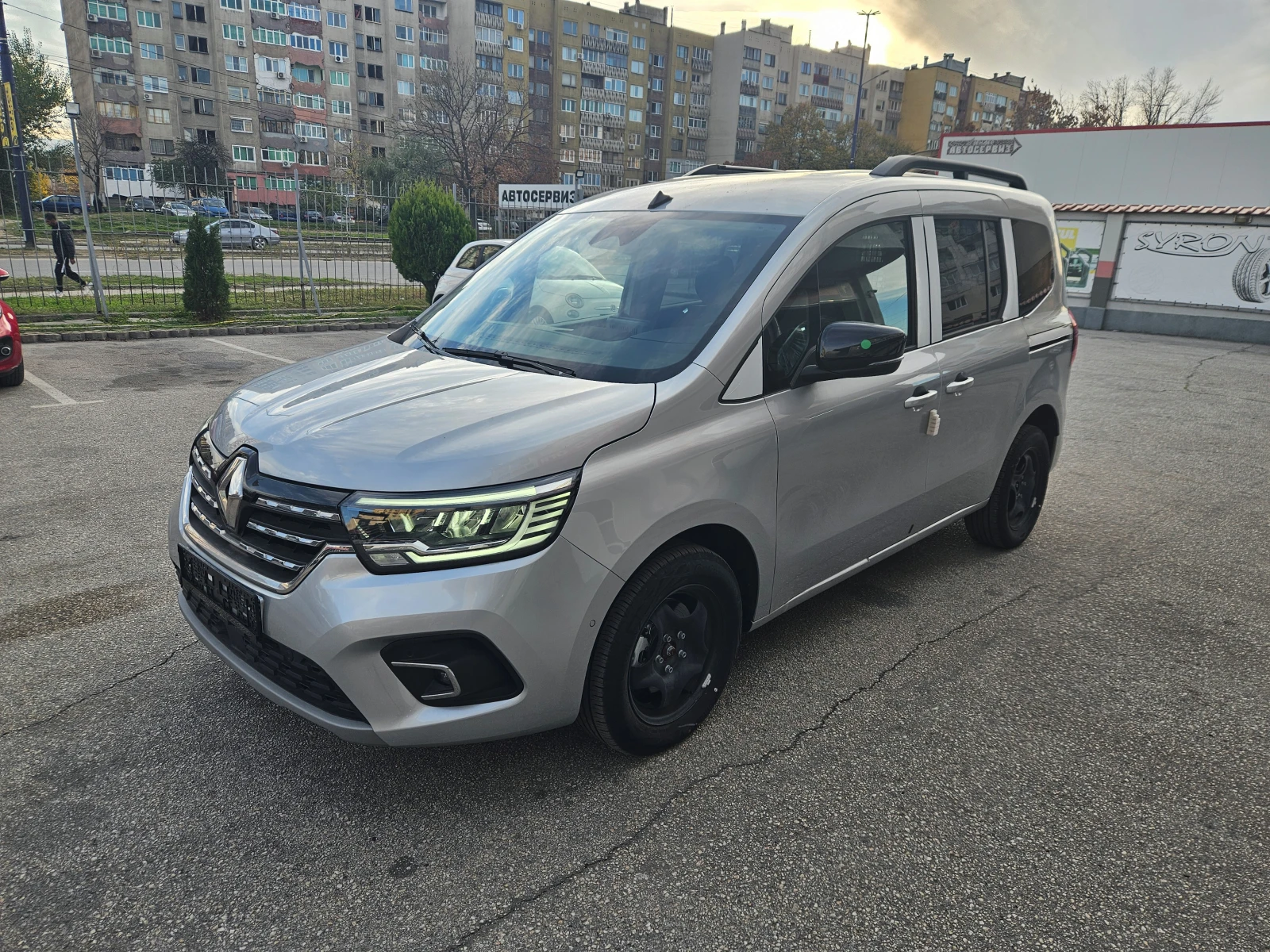 Renault Kangoo 1.3Tce (130 Hp) AT7/LONG/N1/HOB!!!Гаранция!!!, снимка 1