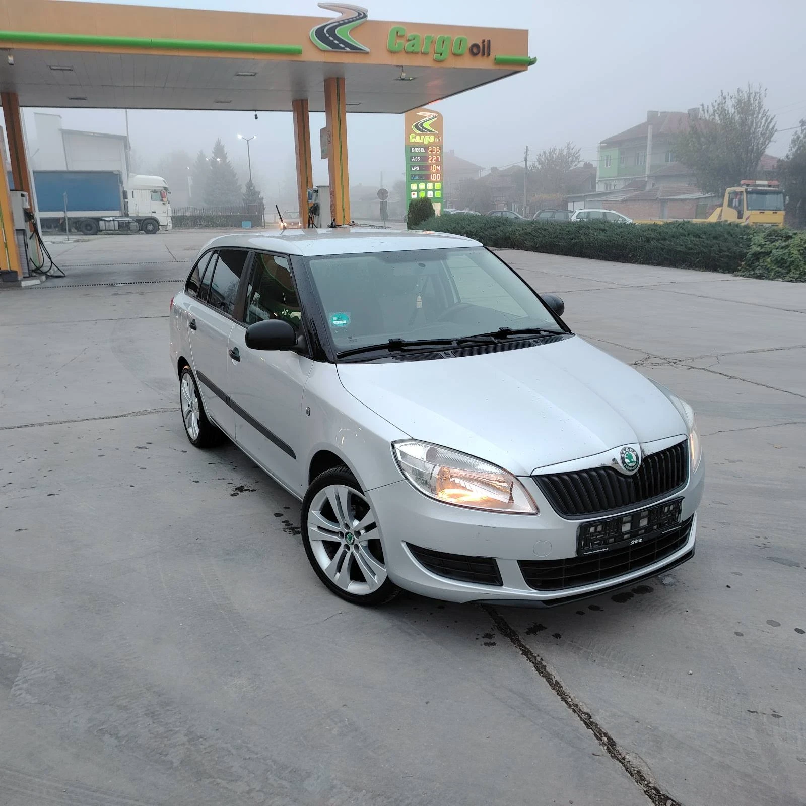 Skoda Fabia 1.6 tdi, снимка 1
