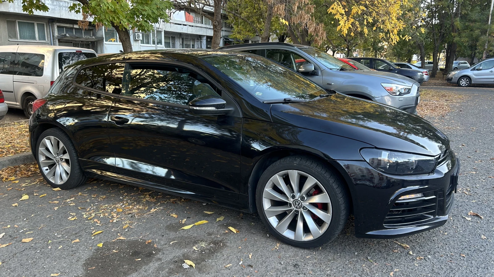 VW Scirocco 2.0TDI R-Line - изображение 3