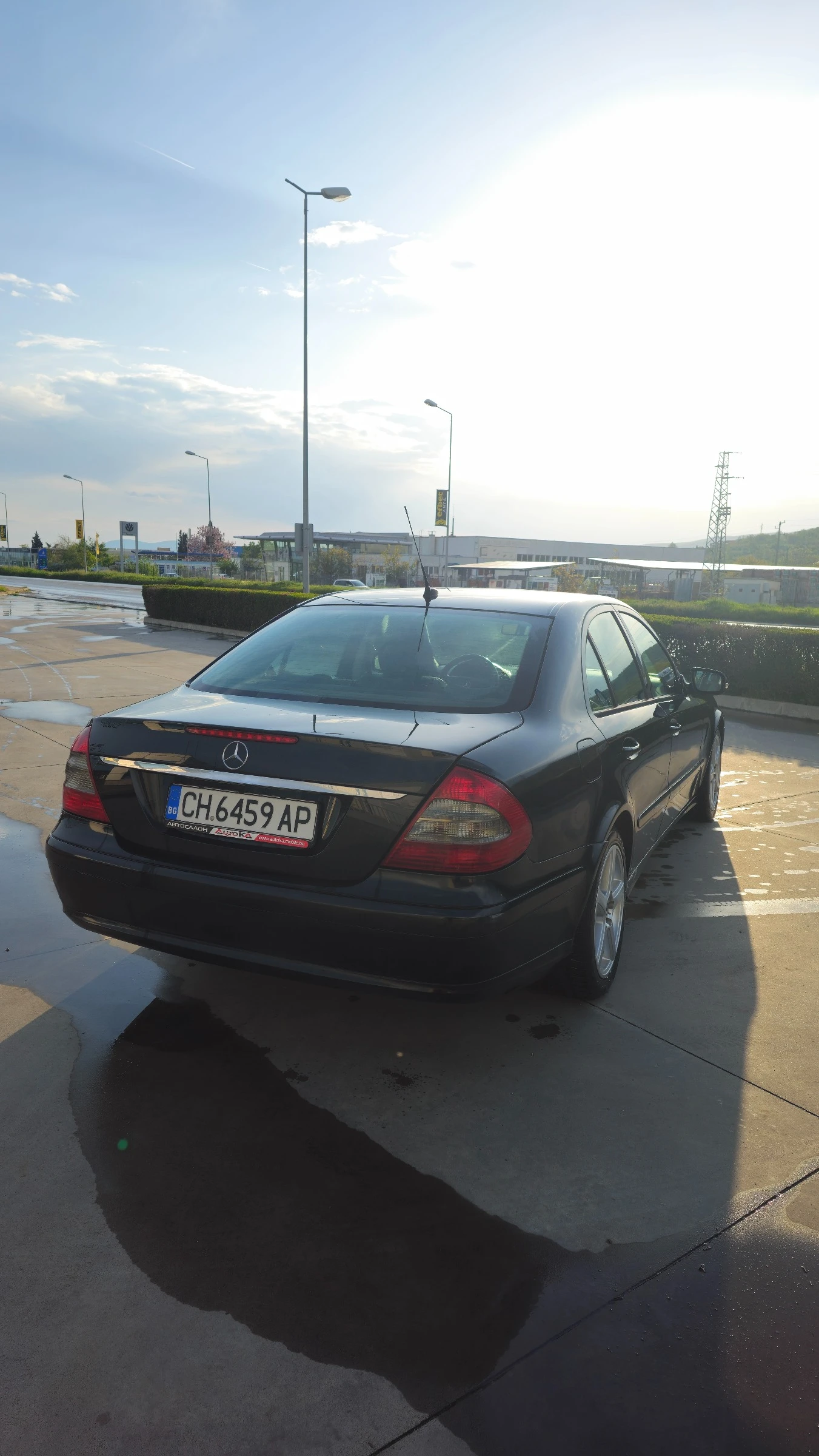 Mercedes-Benz E 200  - изображение 3