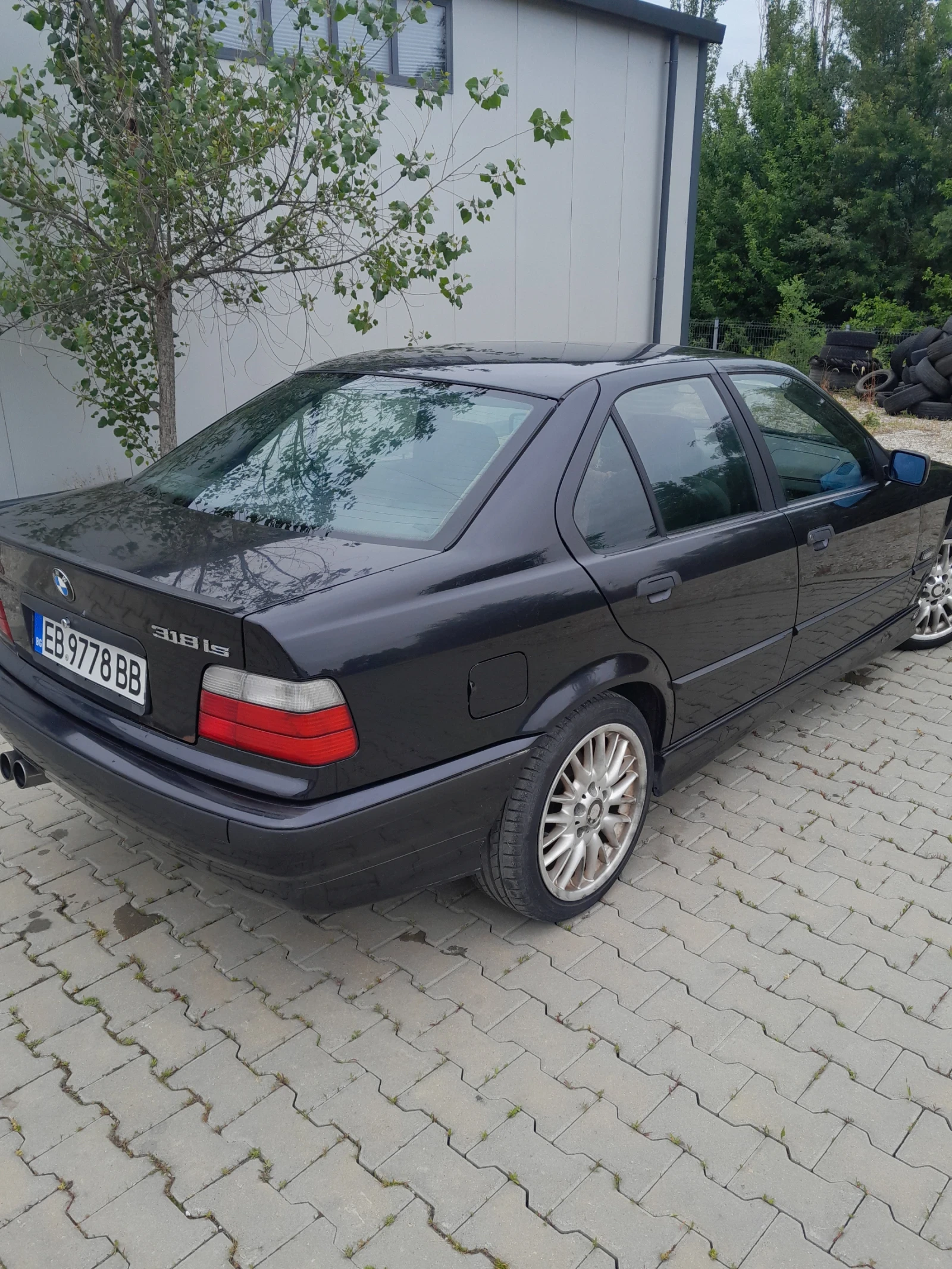 BMW 318 1.8 is - изображение 4