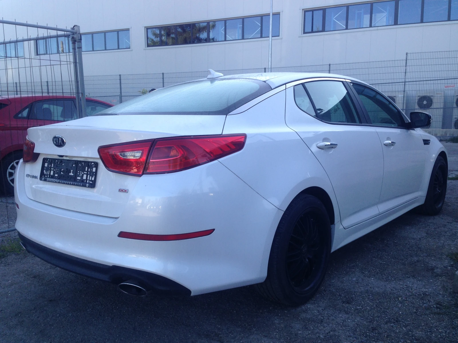 Kia Optima 2.4i/171/Automatic/Navi/Camera/Перла/Euro6 - изображение 6