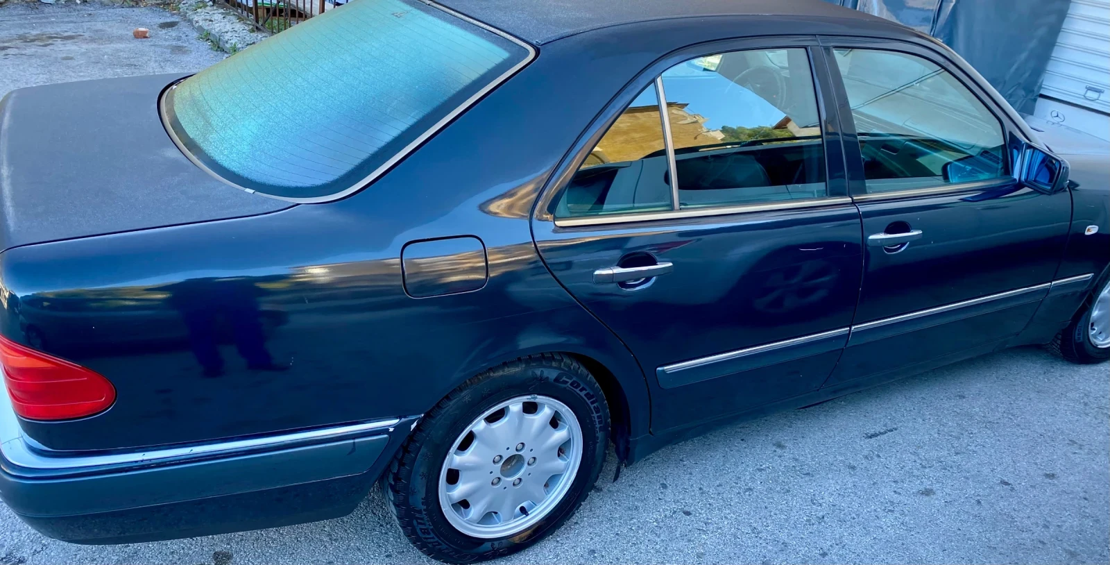 Mercedes-Benz E 220  - изображение 10