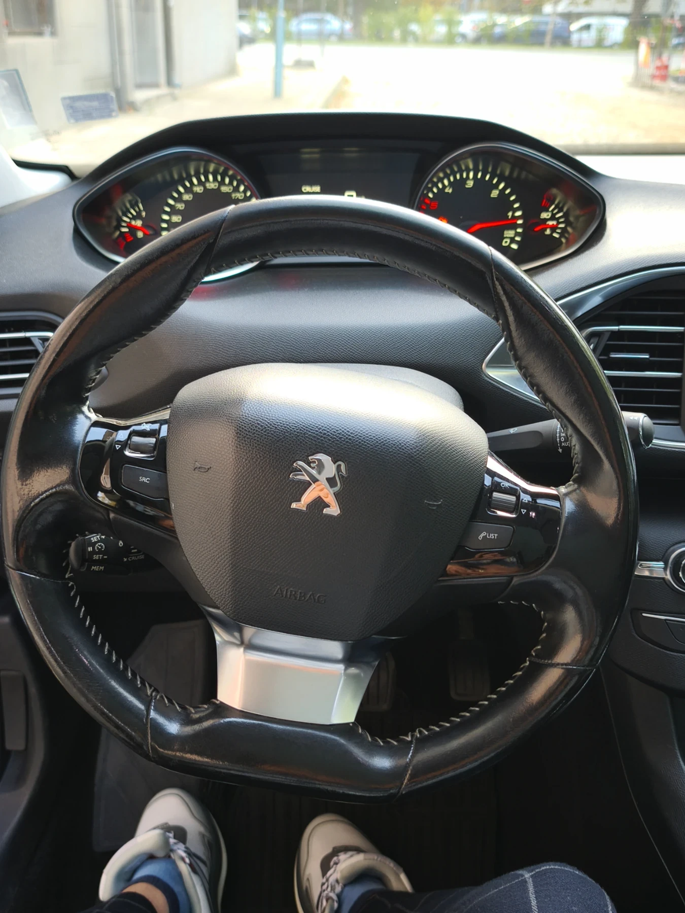 Peugeot 308 1.6 HDI | Mobile.bg — изображение 11