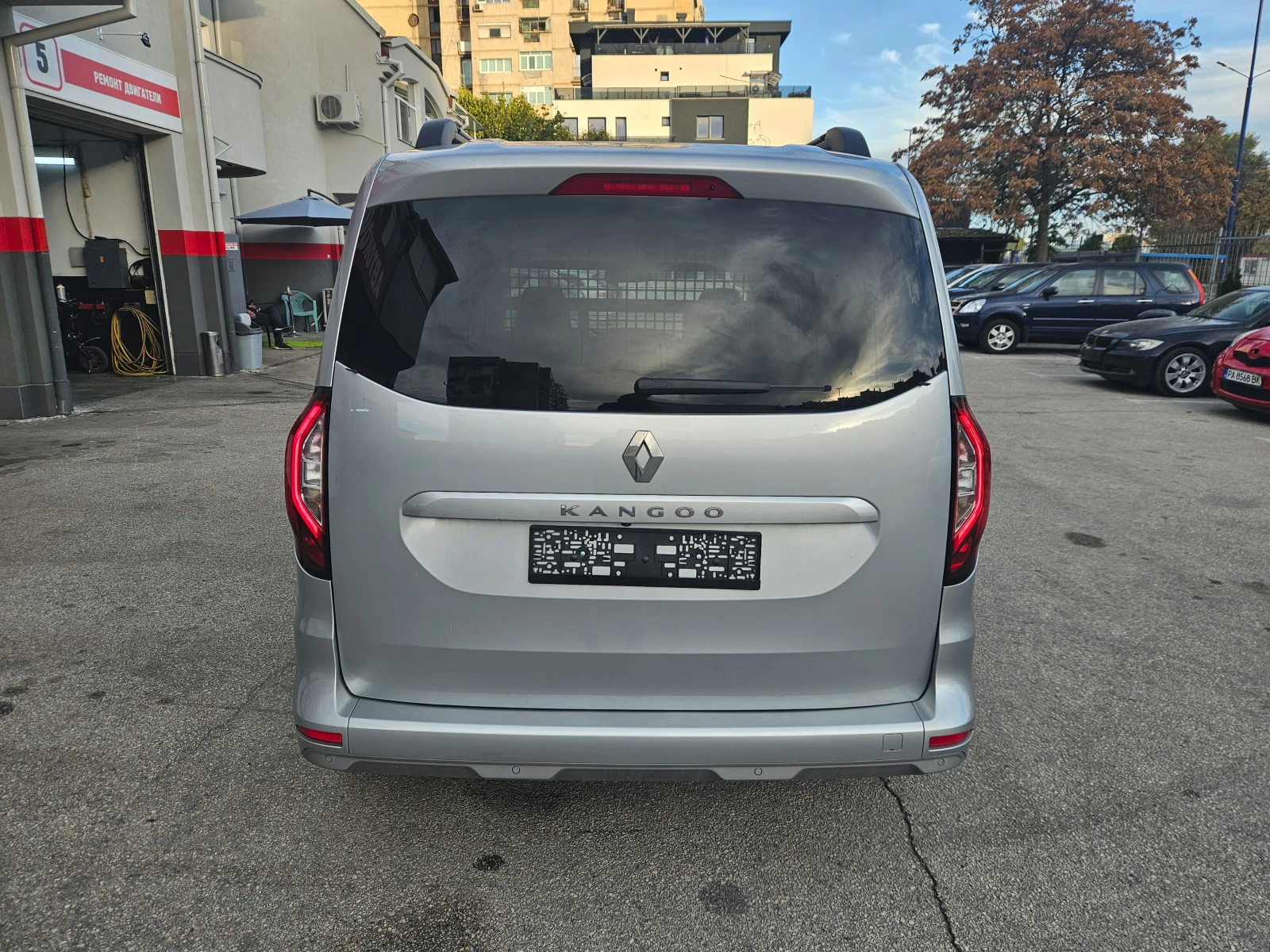 Renault Kangoo 1.3Tce (130 Hp) AT7/LONG/N1/HOB!!!Гаранция!!! - изображение 4