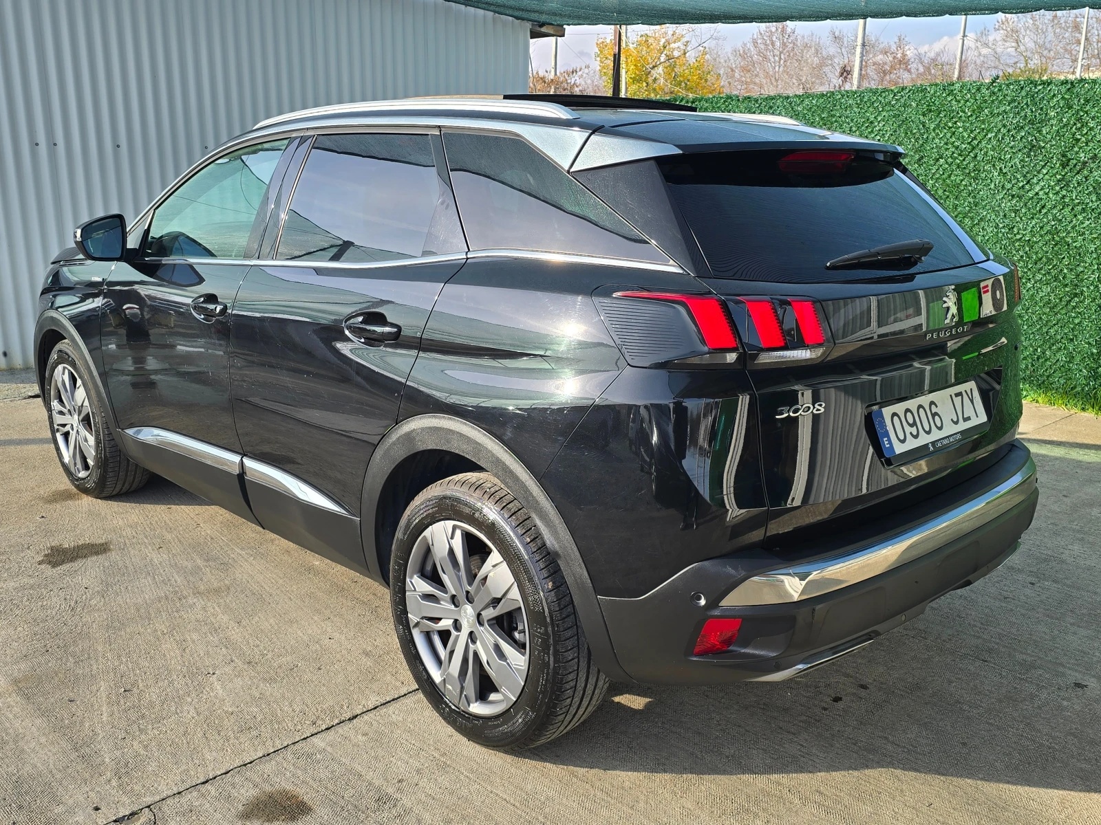 Peugeot 3008 1.6T* GT LINE * ПАНОРАМА * 165к.с. - изображение 3