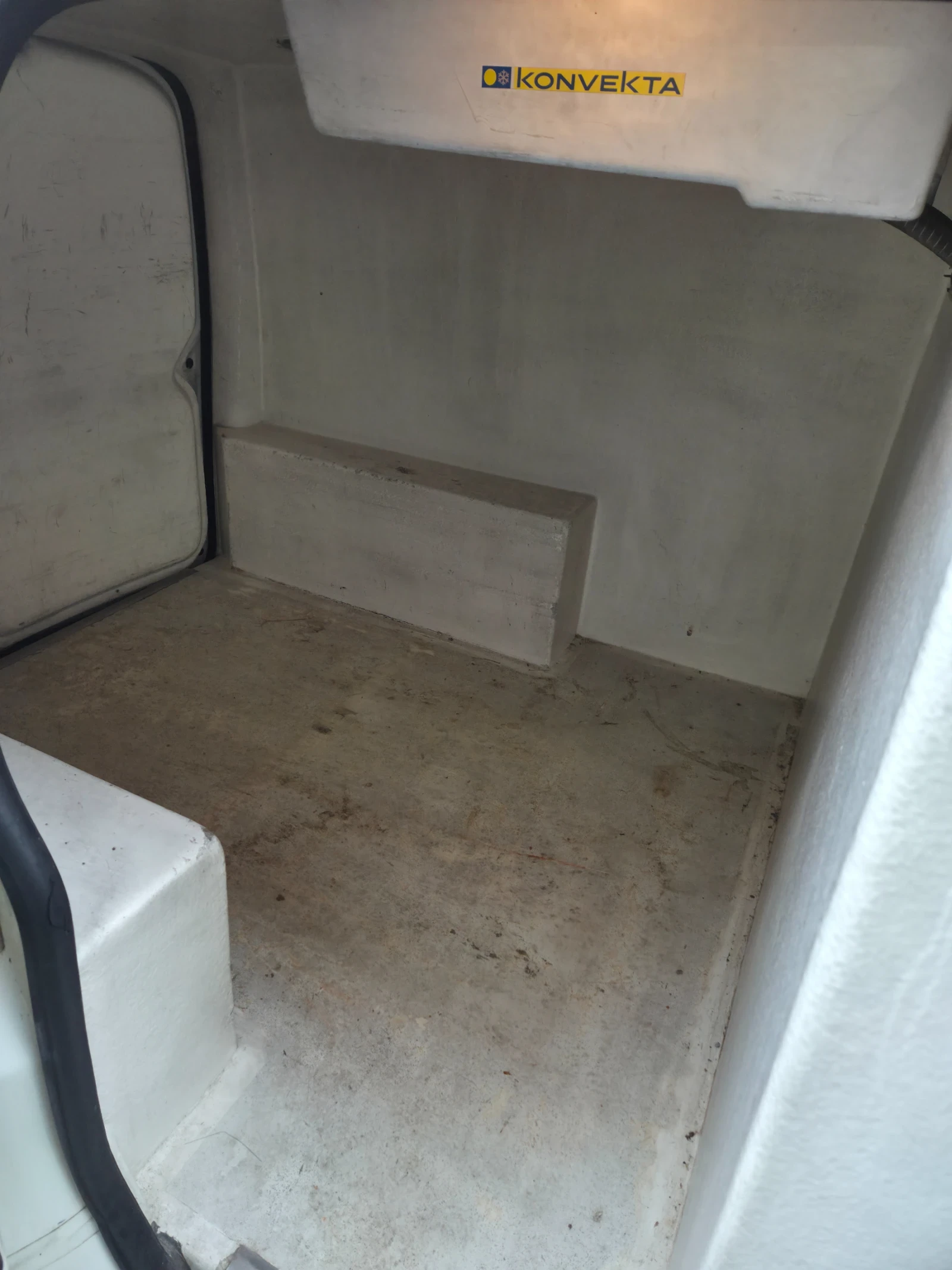 VW Caddy 1.9 sdi - изображение 3