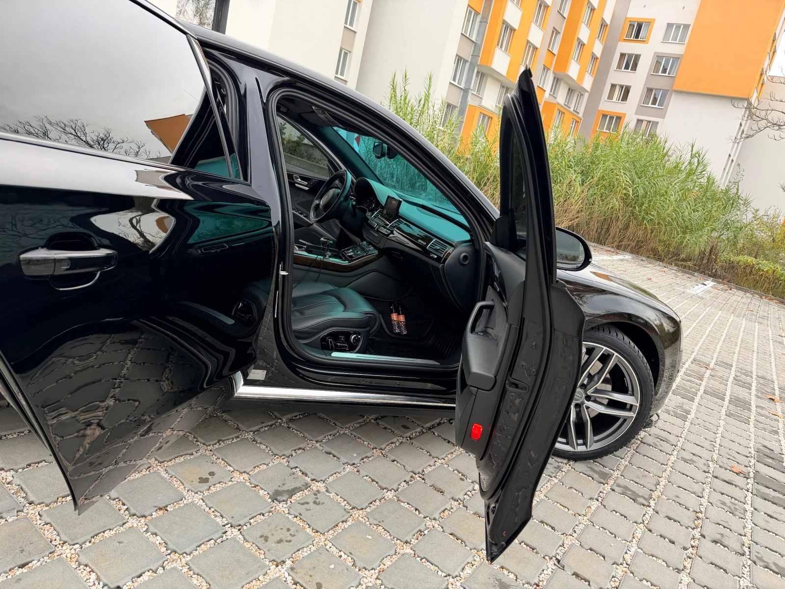 Audi A8 4.2TDI * BUSINESS* 3xTV* Exclusive* LONG*  | Mobile.bg � ����������� 4