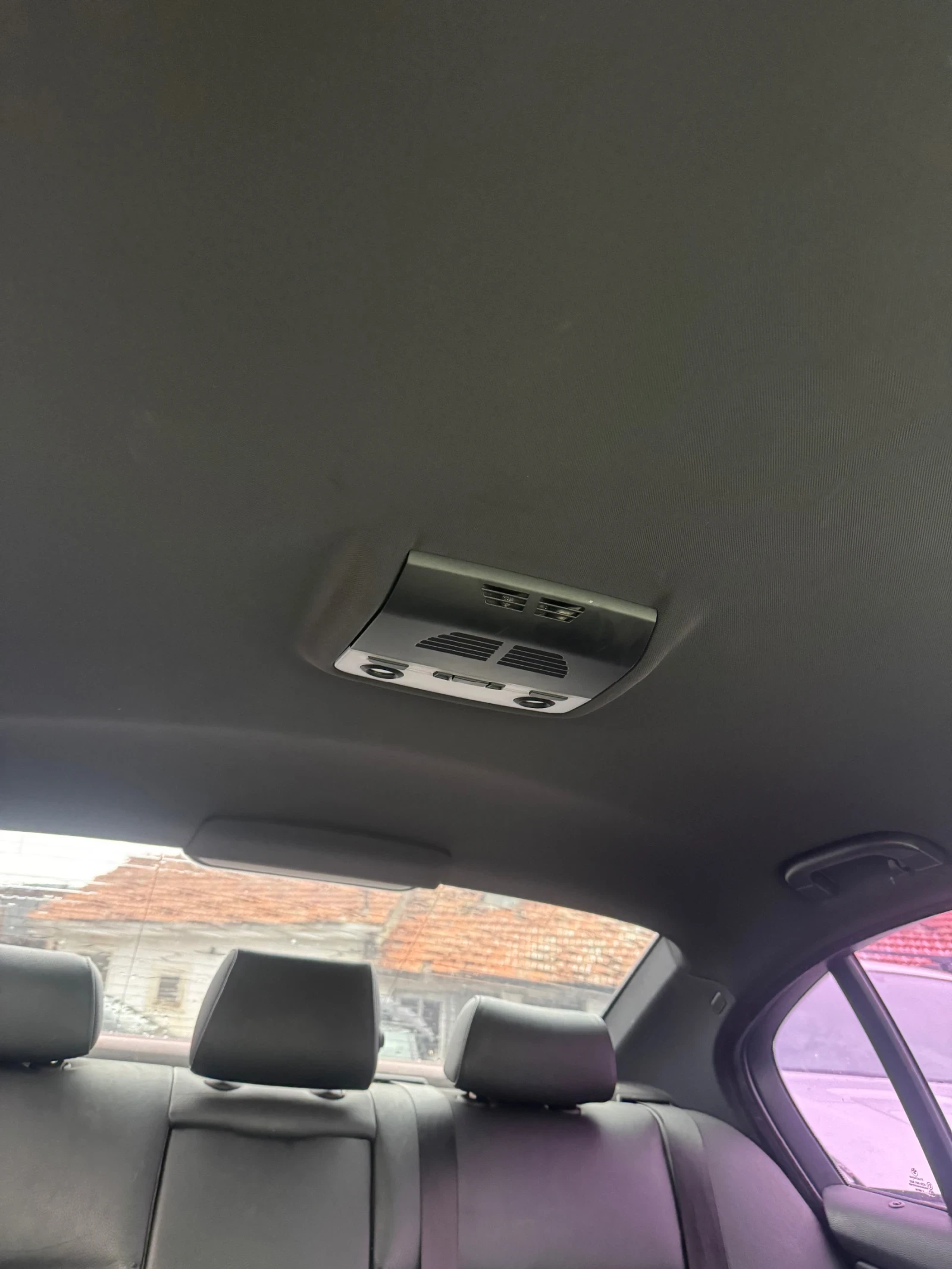 BMW 330 Д 231кс - изображение 8