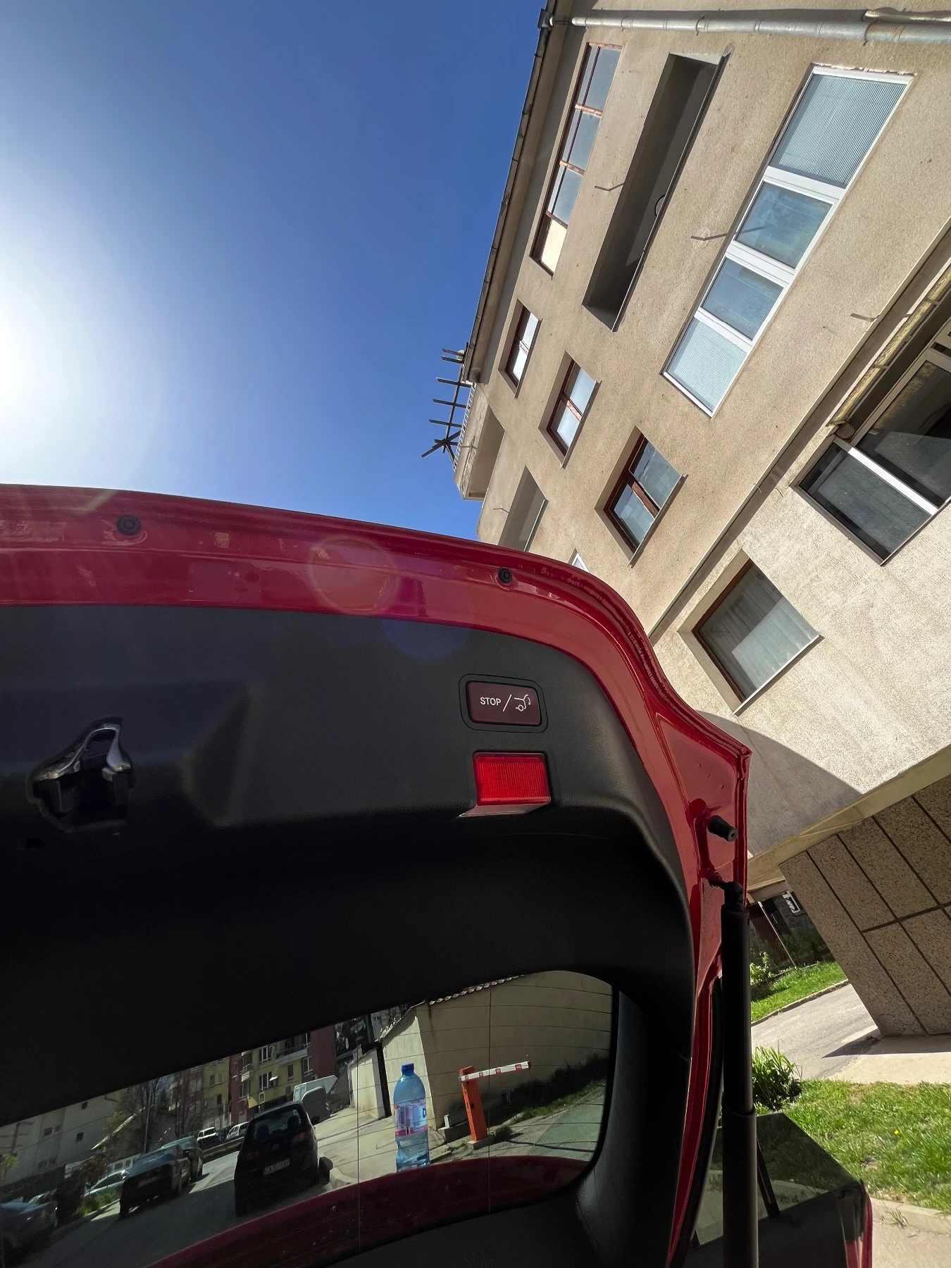 Mercedes-Benz CLA 220 /AMG/4x4/PANORAMA/KAMERA/NAVI/FULL, снимка 9 - Автомобили и джипове - 54227368