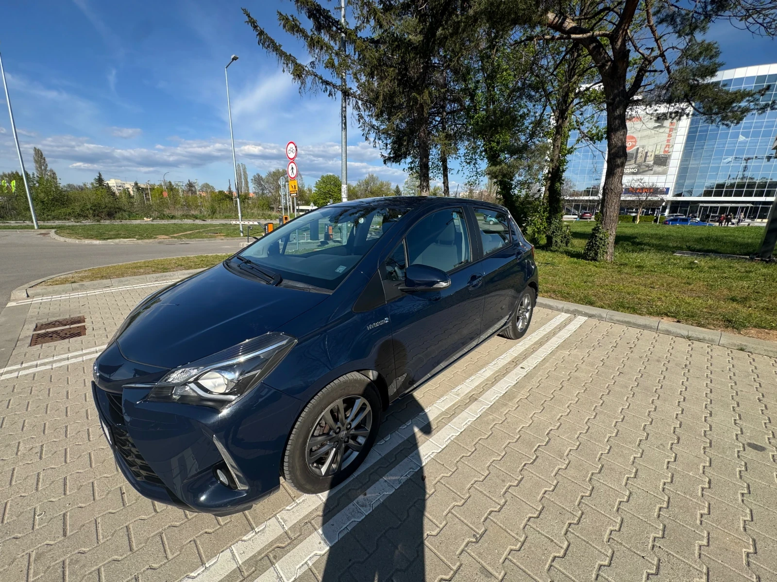 Toyota Yaris, снимка 8 - Автомобили и джипове - 54305542