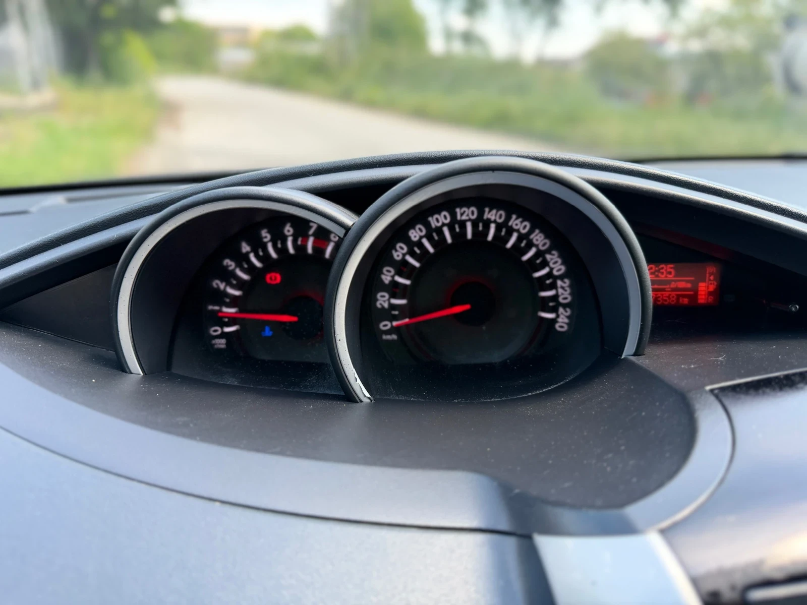 Toyota Verso 1.8VVTI!!ШВЕЙЦАРИЯ!!7 МЕСТЕН!!ТОП СЪСТОЯНИЕ!, снимка 14 - Автомобили и джипове - 54622178