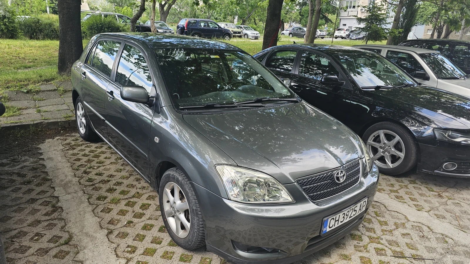 Toyota Corolla 2.0 D4D, снимка 2 - Автомобили и джипове - 54653741
