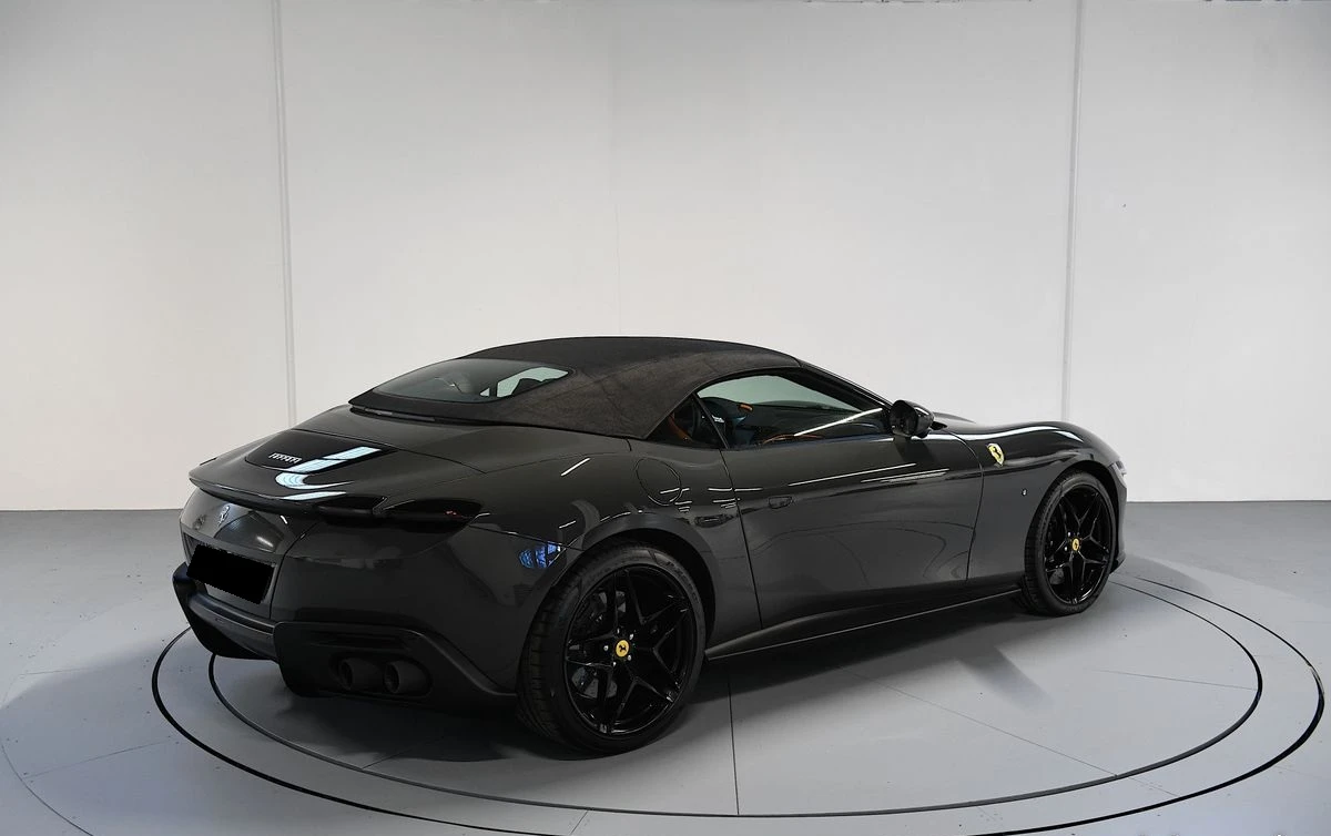 Ferrari Roma Spider, снимка 4 - Автомобили и джипове - 54702870