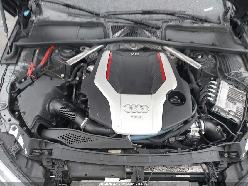 Audi S4 PREMIUM PLUS / DISTRONIC / ПОДГРЕВИ, снимка 8 - Автомобили и джипове - 54749041