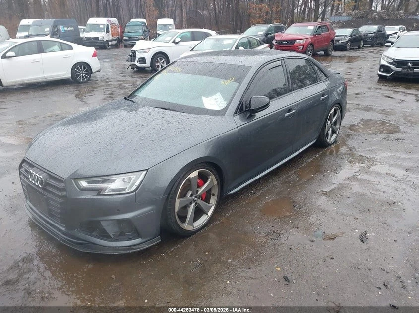Audi S4 PREMIUM PLUS / DISTRONIC / ПОДГРЕВИ