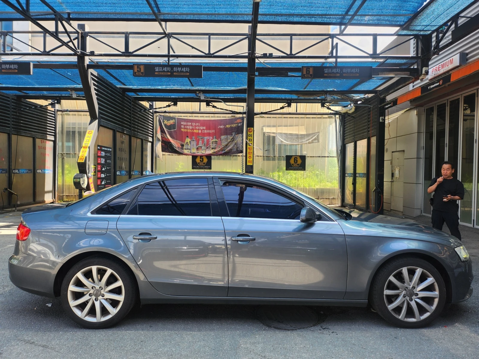 Audi A4 30 TDI* ПОДГРЕВ, снимка 3 - Автомобили и джипове - 54875317