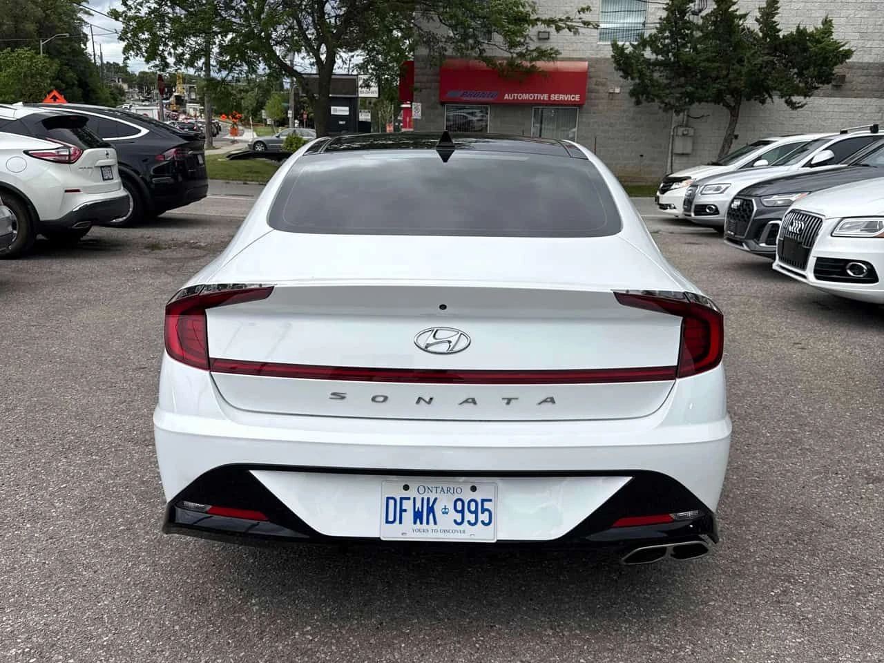 Hyundai Sonata * Luxury * АВТОКРЕДИТ БЕЗ ПЪРВОНАЧАЛНА ВНОСКА* , снимка 4 - Автомобили и джипове - 54967023